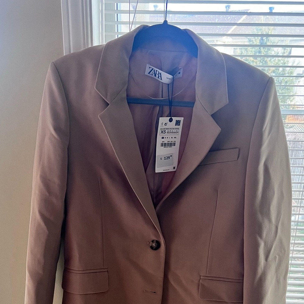 Zara Blazer- never worn